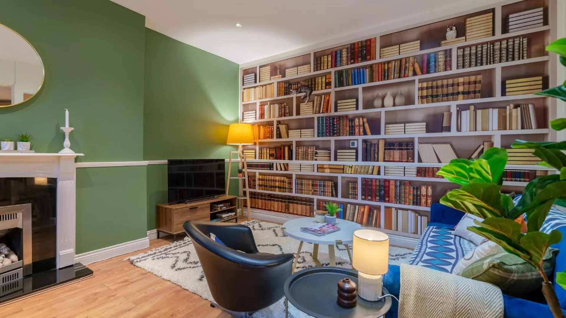 Regency Basement Apartment Cheltenham