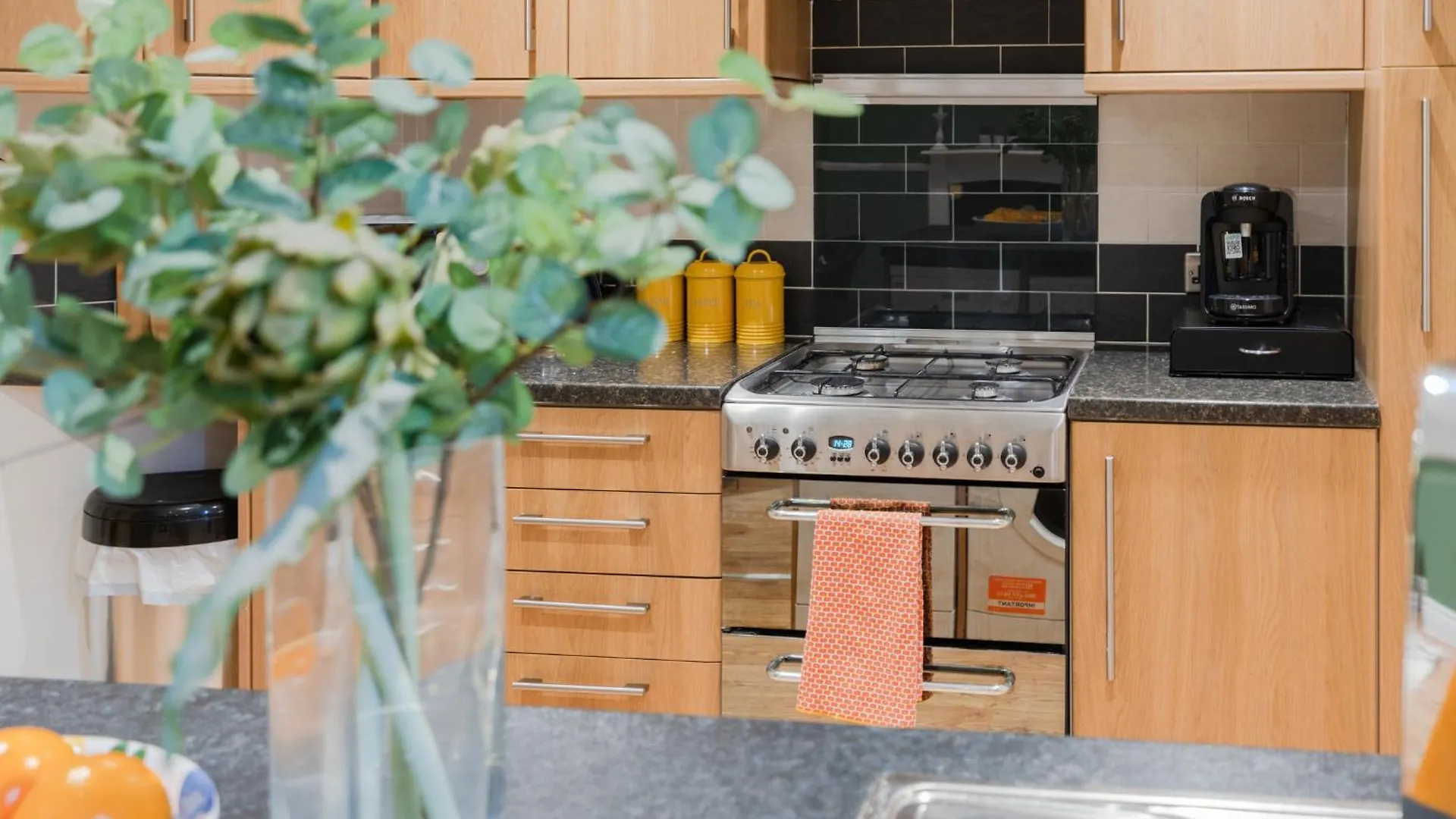 Regency Basement Apartment Cheltenham