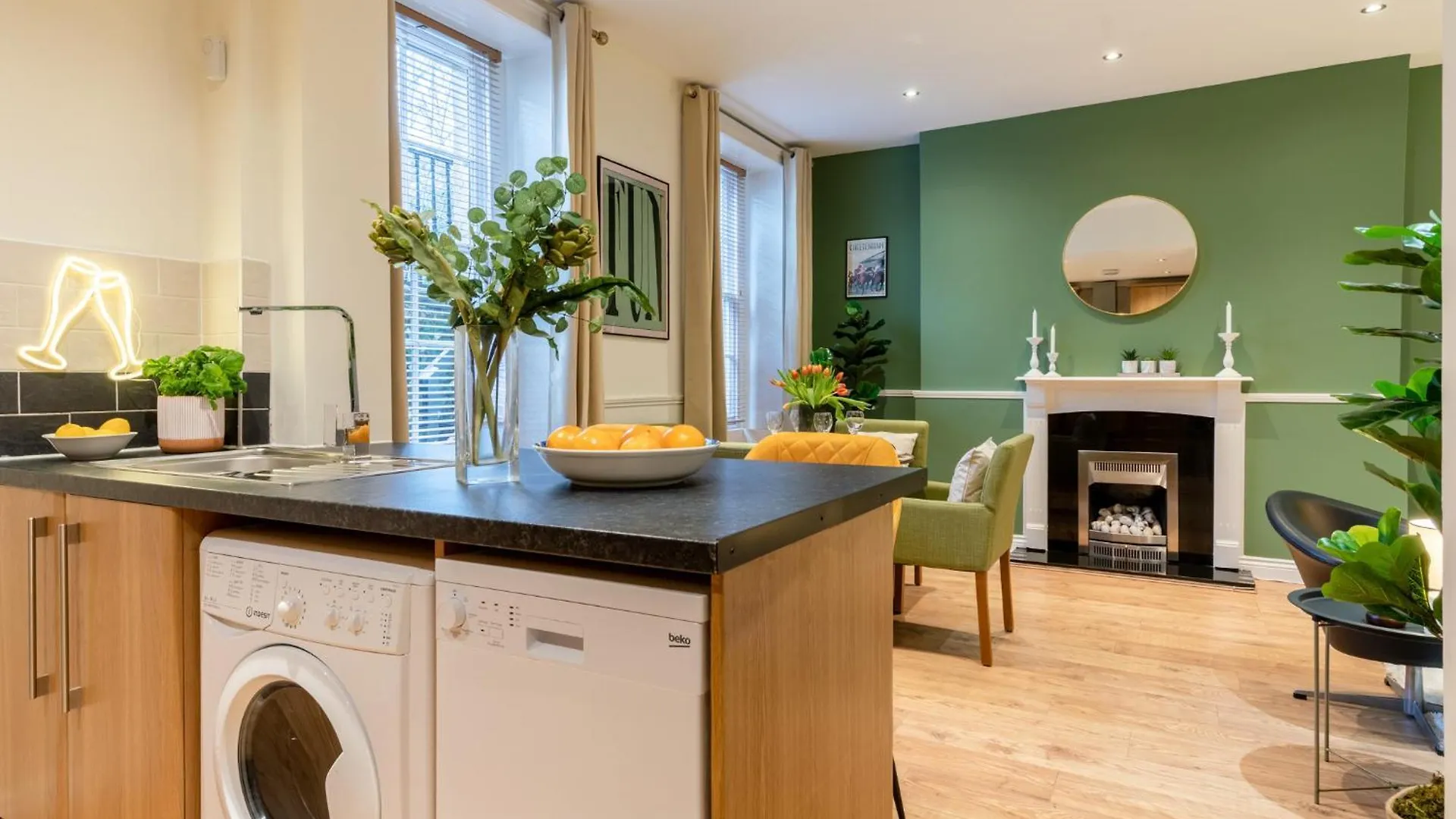 Regency Basement Apartment Cheltenham
