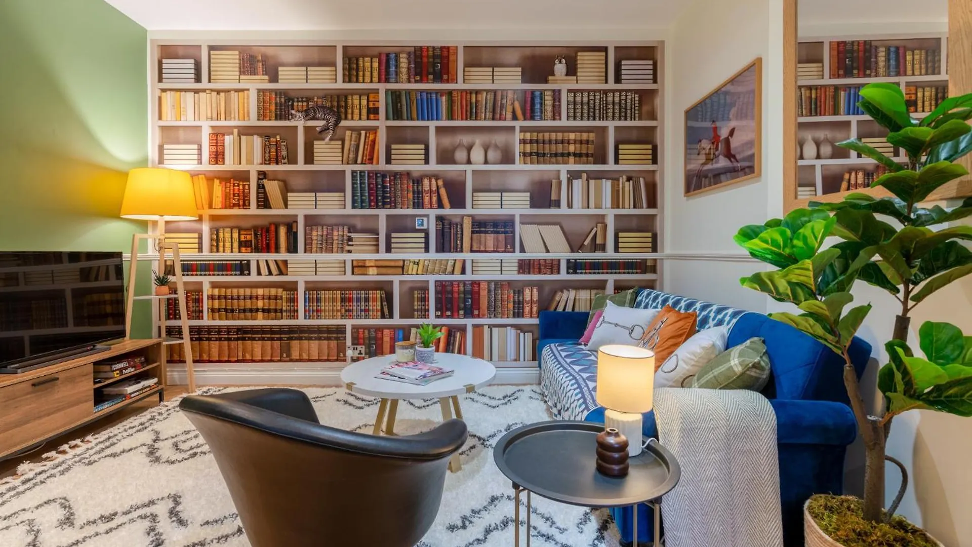 Regency Basement Apartment Cheltenham 0*,